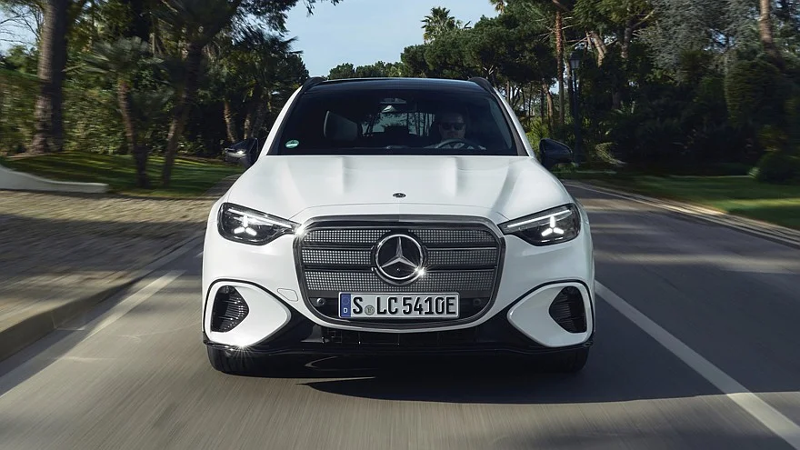 Электрический GLC подешевел: стартовая версия от 64 736 евро Mercedes-Benz, GLC, электромобиль, новинка, цены, GLC 250, GLC 300