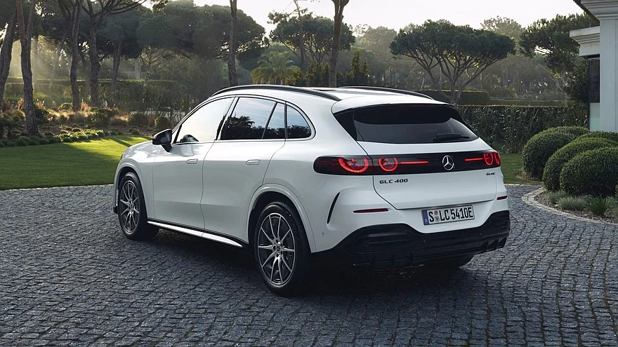 Электрический GLC подешевел: стартовая версия от 64 736 евро Mercedes-Benz, GLC, электромобиль, новинка, цены, GLC 250, GLC 300