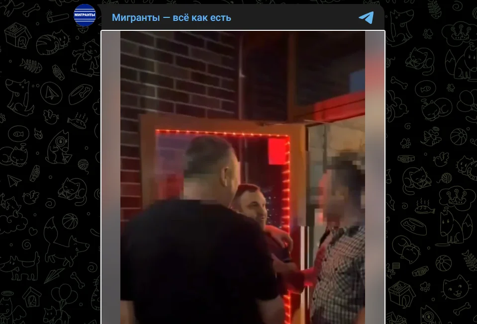 «У себя дома так ведите себя!»: в Балашихе мигранты вызвали подмогу и попали в СИЗО «У себя дома так ведите себя!»: в Балашихе мигранты вызвали подмогу и попали в СИЗО Балашиха, мигранты, драка, детская площадка, полиция, задержание, происшествия