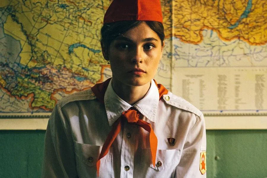 Летающая рука и пианино-убийца: 16 главных страшилок советских пионеров Летающая рука и пианино-убийца: 16 главных страшилок советских пионеров страшилки, пионерский лагерь, СССР, детство, фольклор, ужасы, ностальгия