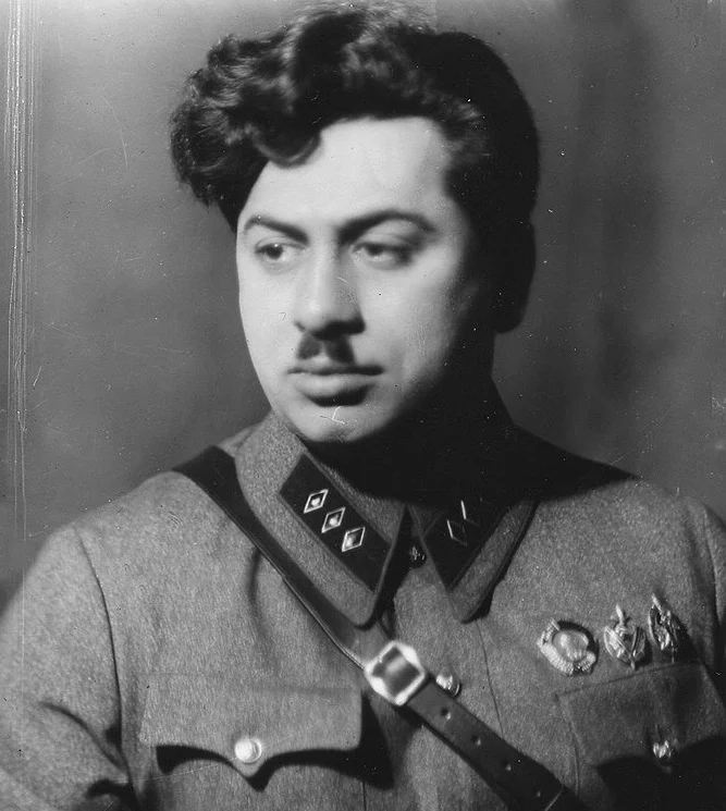 8 покушений на Сталина: как вождь уходил от смерти 8 покушений на Сталина: как вождь уходил от смерти Сталин, история, покушения, СССР, заговоры