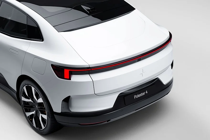 Дизайнерская фишка Polestar 4 обернулась проблемой: владельцы бьют корму Дизайнерская фишка Polestar 4 обернулась проблемой: владельцы бьют корму Polestar 4, авто, электромобили, дизайн, безопасность
