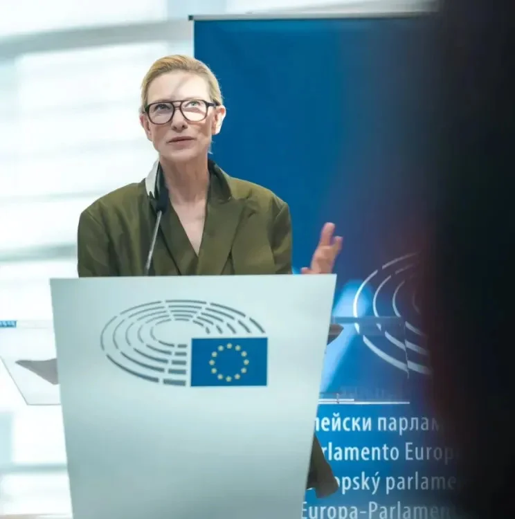 «Это моральный вопрос»: Кейт Бланшетт потребовала от Европарламента защитить актёров от ИИ