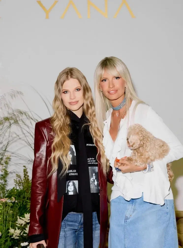 Бриллиантовый сад: как прошла закрытая презентация украшений Яны Расковаловой Яна Расковалова, Yana Jewellery, Глюкоза, Яна Рудковская, Люся Чеботина, светское мероприятие, ювелирные украшения