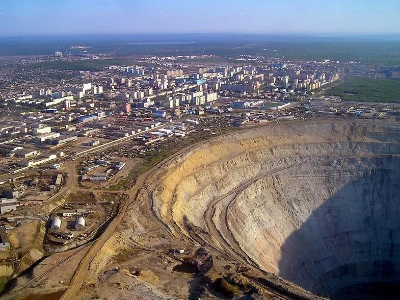 Там, где остановилось время Там, где остановилось время заброшенное, руины, города-призраки, сталкерство, урбанистика, факты, путешествия по россии