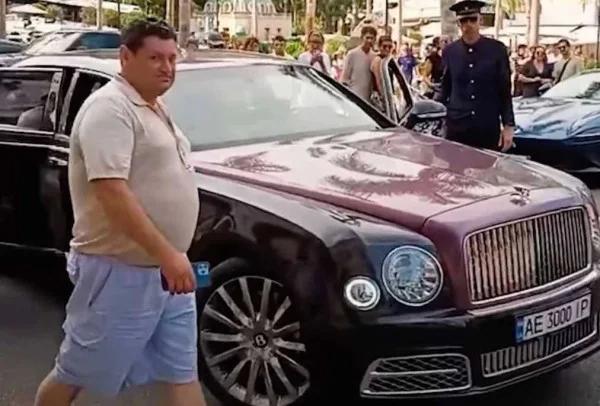 Теракт в Монако: взрыв у дома украинского олигарха Ермолаева Теракт в Монако: взрыв у дома украинского олигарха Ермолаева Монако, теракт, Ермолаев, Украина, СБУ, колл-центры, Зеленский, олигарх