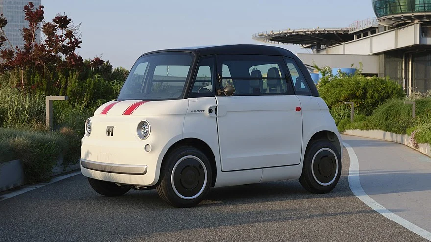 Fiat показал «заряженного мышонка» и наследника культового минивэна Fiat показал «заряженного мышонка» и наследника культового минивэна Fiat, Topolino, Sport, Multiplina, концепт, электроквадрицикл, новинки