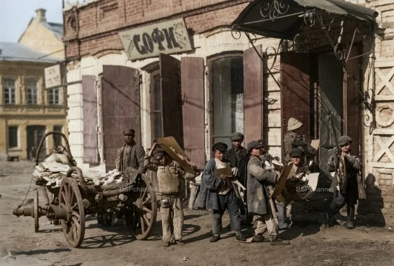 Как жили в СССР 100 лет назад: 25 цветных фото эпохи перемен СССР, 1920-е, история, фото, НЭП, агитация, быт, аэровагон, Сухаревка, физкультурники