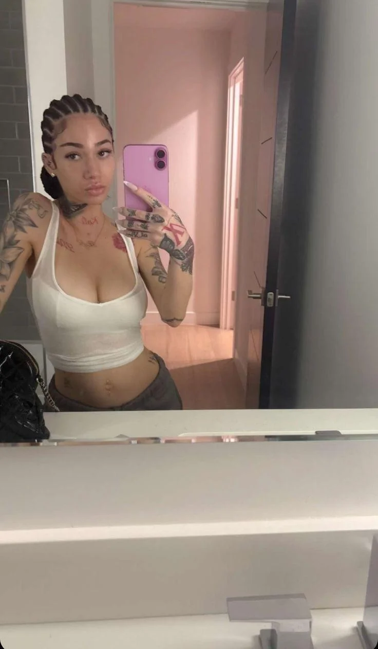 9 звезд, сорвавших куш на OnlyFans: от миллионов до смешных сумм 9 звезд, сорвавших куш на OnlyFans: от миллионов до смешных сумм OnlyFans, знаменитости, доходы, шоу-бизнес