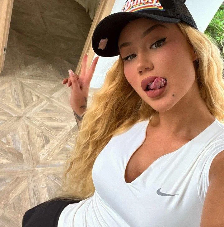 9 звезд, сорвавших куш на OnlyFans: от миллионов до смешных сумм OnlyFans, знаменитости, доходы, шоу-бизнес