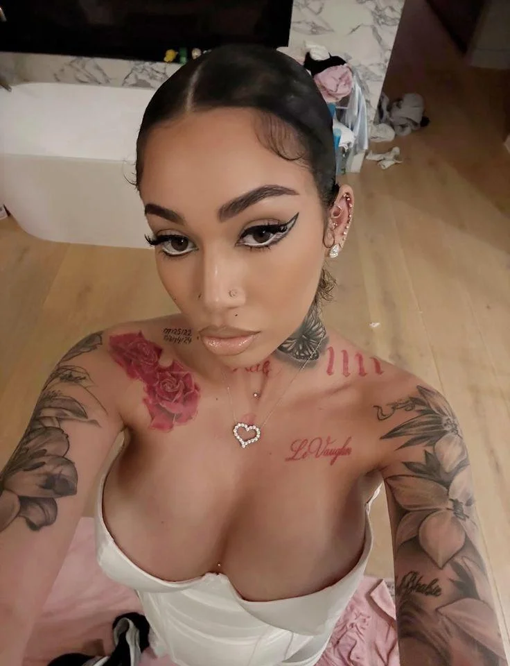 9 звезд, сорвавших куш на OnlyFans: от миллионов до смешных сумм 9 звезд, сорвавших куш на OnlyFans: от миллионов до смешных сумм OnlyFans, знаменитости, доходы, шоу-бизнес