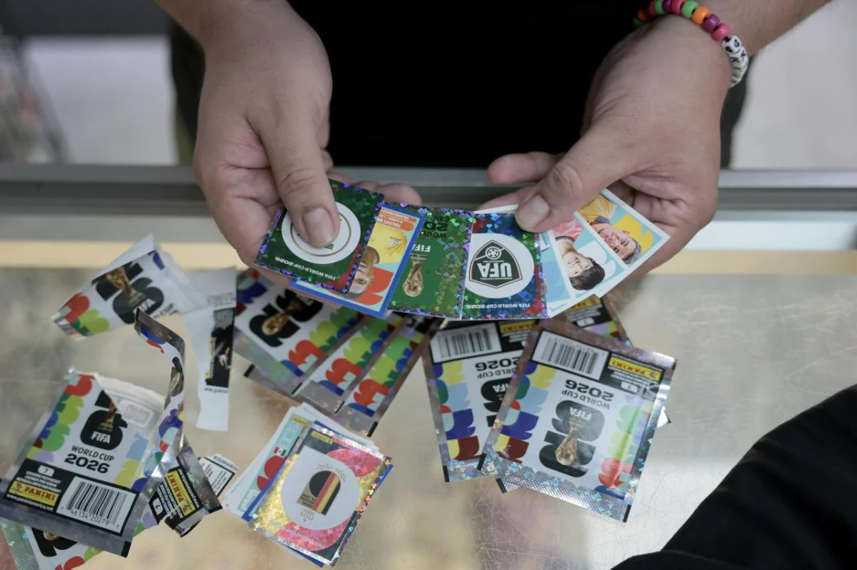 Как наклейки Panini покорили мир и стали миллиардным бизнесом Panini, наклейки, коллекционирование, футбол, история бизнеса, ЧМ-2026, братья Панини