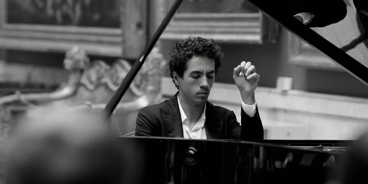 Звуки белых ночей: как Pianissimo превращает Петербург в концертный зал