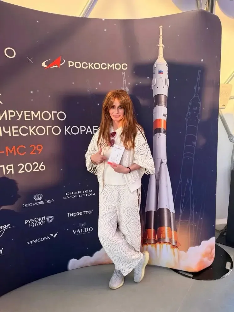 Звездный десант: как селебрити запускали ракету на Байконуре Байконур, космос, звезды, Виктория Шелягова, Карина Истомина, Дарина Алексеева