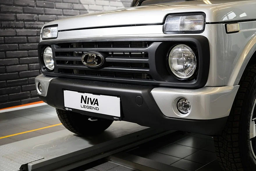 Niva Legend: 50 лет и полный фарш. Что изменилось в легенде? Niva Legend: 50 лет и полный фарш. Что изменилось в легенде? Niva Legend, АВТОВАЗ, обновление, внедорожник, новый двигатель, оцинковка, бездорожье
