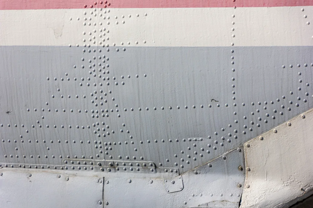 Загадки норильского неба: почему на памятнике Ан-12 нет «СССР» и странный номер Норильск, авиация, памятник, Ан-12, Заполярье, история, СССР