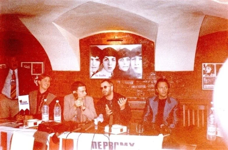 Фотоархив 90-х: эпоха контрастов и перемен 90-е, ретро, фото, история, ностальгия