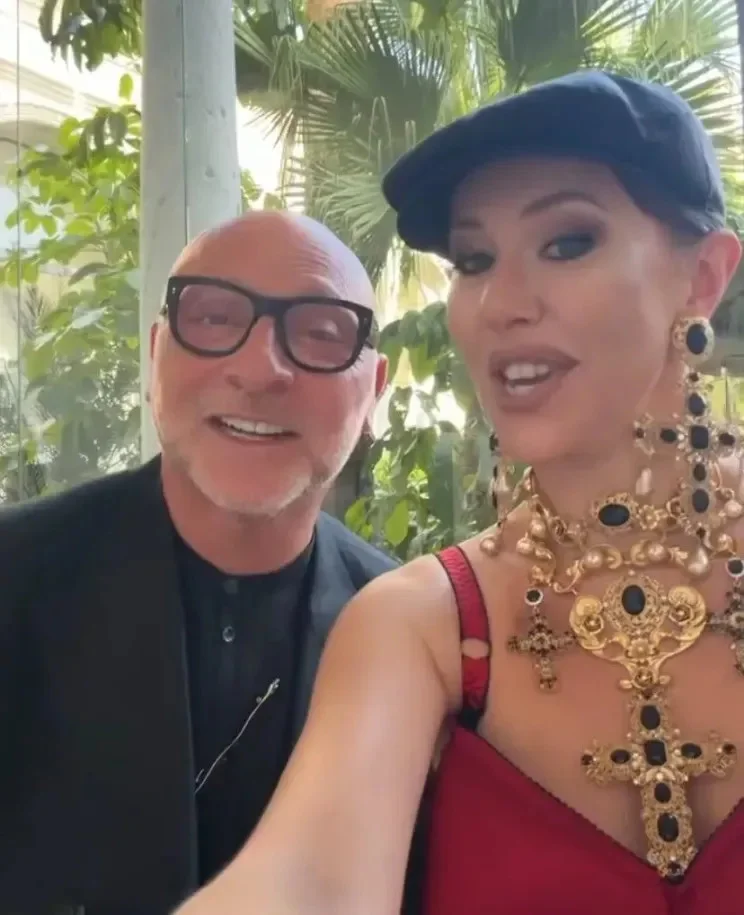 Объятия и танцы: Собчак показала кадры с показа Dolce & Gabbana Ксения Собчак,Dolce&Gabbana,Эрлинг Холланд,мода,показ,Сицилия,знаменитости