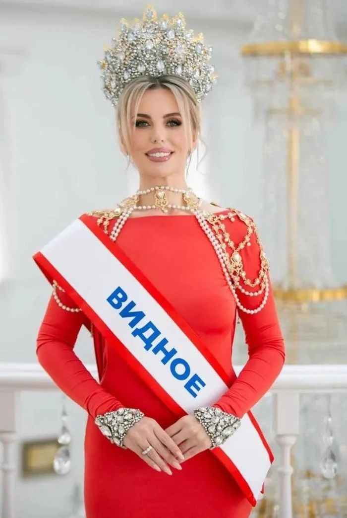 Мать четверых детей из Подмосковья стала самой красивой женщиной планеты Мать четверых детей из Подмосковья стала самой красивой женщиной планеты конкурс красоты, Mrs. Earth, Людмила, Видное, многодетная мать, победа, россиянка, Миссис Земля