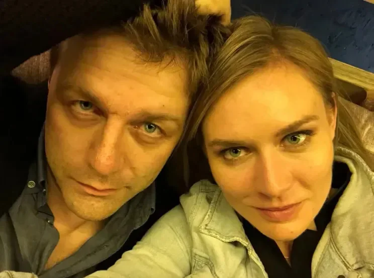 «Я верю, что мы еще встретимся»: Мария Машкова сделала неожиданное заявление о возвращении Мария Машкова, Владимир Машков, эмиграция, знаменитости, скандал, политика