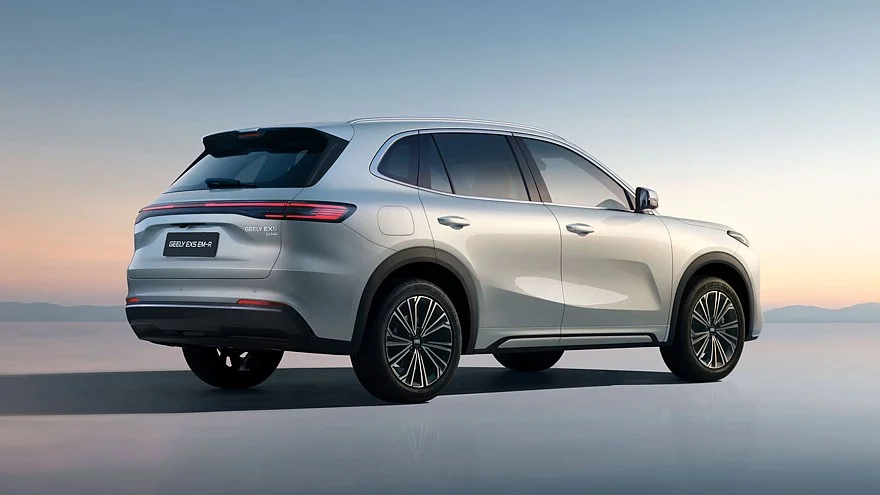 Раскрыты российские цены на гибридный Geely EX5 EM-R Раскрыты российские цены на гибридный Geely EX5 EM-R Geely, EX5, EM-R, гибрид, REEV, цены, Россия, кроссовер