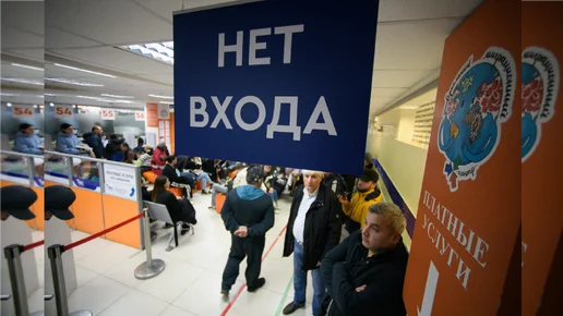 Стало известно, на сколько сократился въезд рабочих из Средней Азии