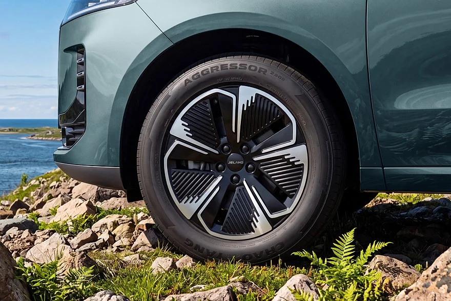 Jeland J6 AWD: названа цена в России Jeland J6 AWD: названа цена в России Jeland J6, AWD, полный привод, цена, новый кроссовер, АГР
