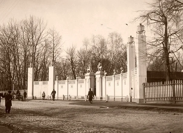 Имперская столица в объективе: как выглядел Петербург 100 лет назад Имперская столица в объективе: как выглядел Петербург 100 лет назад история, санкт-петербург, ретро-фото, архитектура, 19 век, 20 век, россия