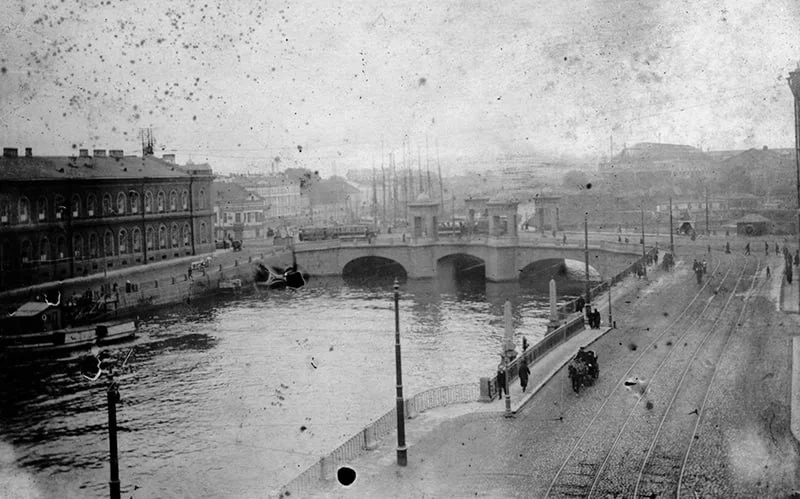 Имперская столица в объективе: как выглядел Петербург 100 лет назад Имперская столица в объективе: как выглядел Петербург 100 лет назад история, санкт-петербург, ретро-фото, архитектура, 19 век, 20 век, россия