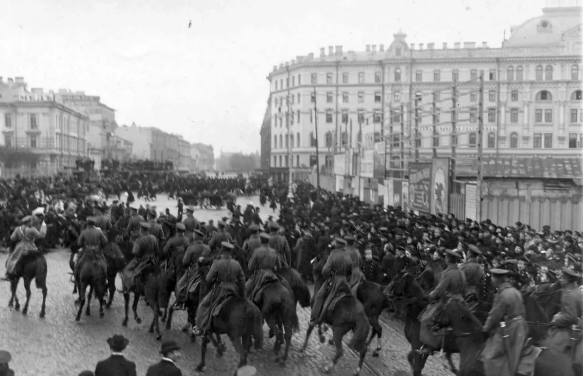 Имперская столица в объективе: как выглядел Петербург 100 лет назад Имперская столица в объективе: как выглядел Петербург 100 лет назад история, санкт-петербург, ретро-фото, архитектура, 19 век, 20 век, россия