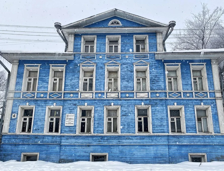 Резное чудо: самые красивые деревянные дома России Резное чудо: самые красивые деревянные дома России деревянное зодчество, архитектура, история, путешествия по России, резьба, памятники