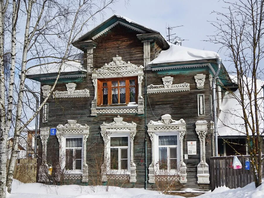 Резное чудо: самые красивые деревянные дома России Резное чудо: самые красивые деревянные дома России деревянное зодчество, архитектура, история, путешествия по России, резьба, памятники