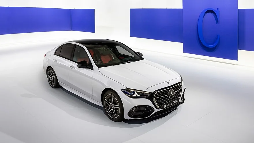 Обновленный C-Class: что изменилось и сколько стоит Обновленный C-Class: что изменилось и сколько стоит Mercedes-Benz, C-Class, рестайлинг, автомобили, новинки