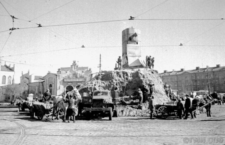 Как оживал Ленинград: фотолетопись 1945-1946 годов история, Ленинград, ретро, фотографии, война, Победа, архитектура, СССР