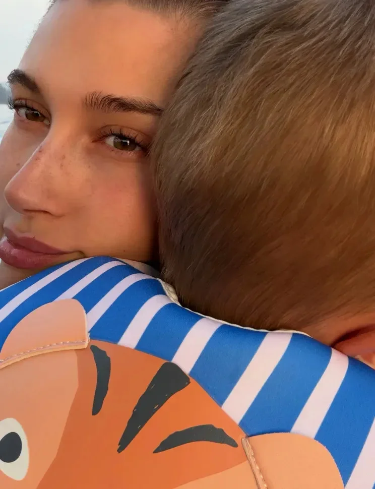 Два года счастья: Хейли Бибер показала редкие кадры с сыном Два года счастья: Хейли Бибер показала редкие кадры с сыном Хейли Бибер, Джастин Бибер, Джек Блюз, семья, день рождения, знаменитости