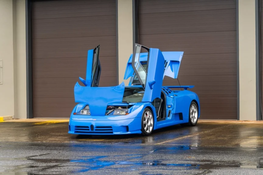 Найденный спустя 25 лет Bugatti EB110 SS уйдет с молотка Найденный спустя 25 лет Bugatti EB110 SS уйдет с молотка Bugatti, авто, аукцион, раритет, суперкар