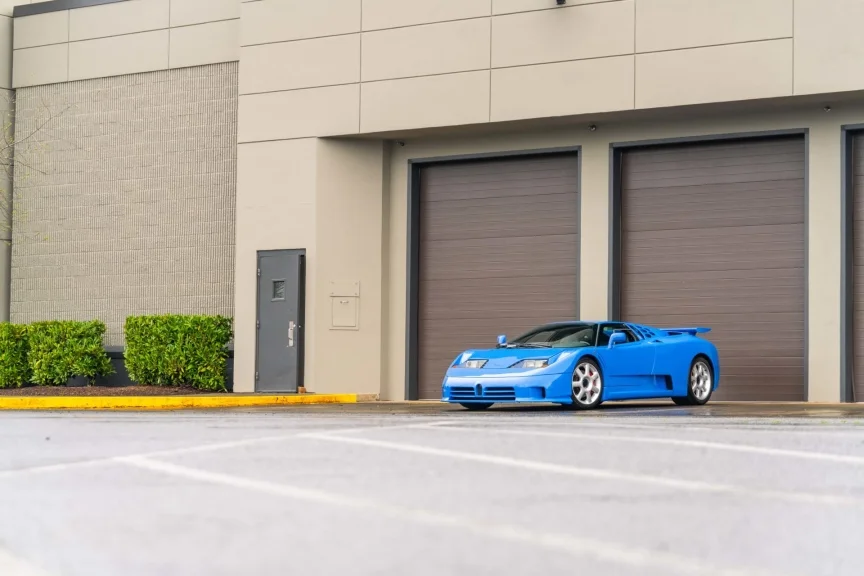 Найденный спустя 25 лет Bugatti EB110 SS уйдет с молотка Найденный спустя 25 лет Bugatti EB110 SS уйдет с молотка Bugatti, авто, аукцион, раритет, суперкар