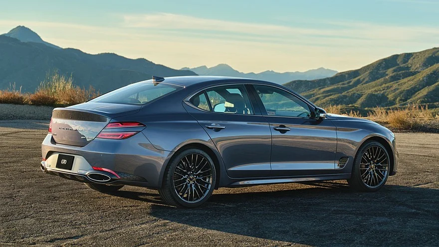 Genesis G70 готовят к сокращению моторной гаммы в США Genesis, G70, автоновости, моторы, США, рестайлинг, седан