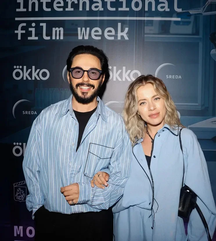 Звездная премьера «Большой фармы»: как это было Звездная премьера «Большой фармы»: как это было премьера, сериал, Большая фарма, Светлана Ходченкова, Алёна Хмельницкая, Тимур Родригез, Наталья Бардо, Игорь Гордин, красная дорожка, кино