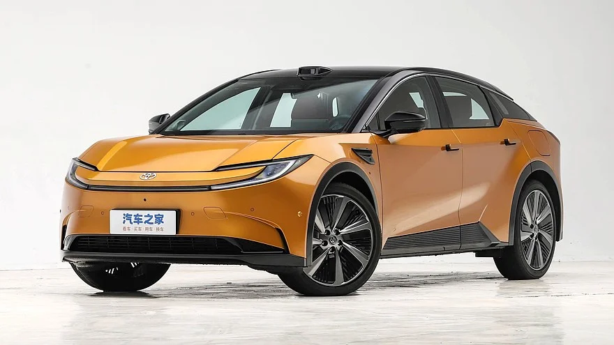 Toyota bZ5: рестайлинг, скидки и попытка выбраться из кризиса Toyota bZ5: рестайлинг, скидки и попытка выбраться из кризиса Toyota, bZ5, электромобиль, Китай, автопилот, скидки, обновление