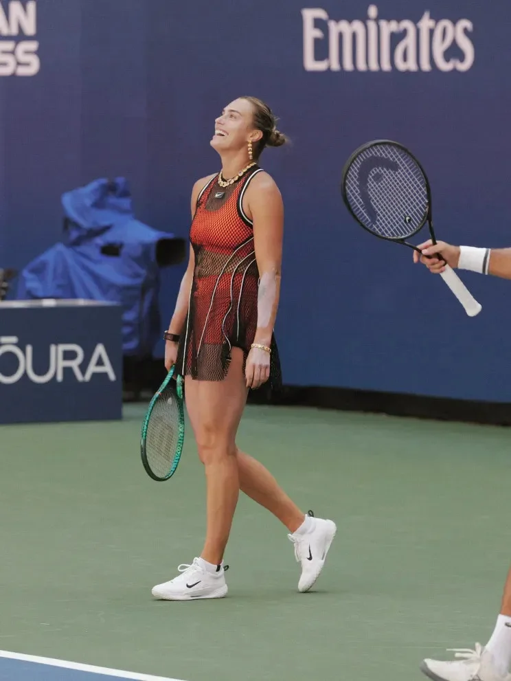 Соболенко вышла на корт в украшениях на 127 карат Арина Соболенко, US Open, теннис, украшения, Material Good