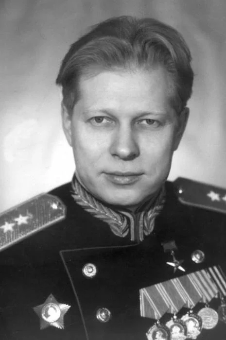 Последний призыв брежневской гвардии: кто вошел в элиту на закате эпохи Последний призыв брежневской гвардии: кто вошел в элиту на закате эпохи история, СССР, политика, Политбюро, Брежнев