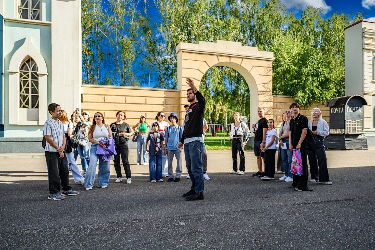 5 причин побывать в Кинопарке «Москино» до конца лета 5 причин побывать в Кинопарке «Москино» до конца лета Москино, кино, Москва, отдых, фестиваль, экскурсии, съемки