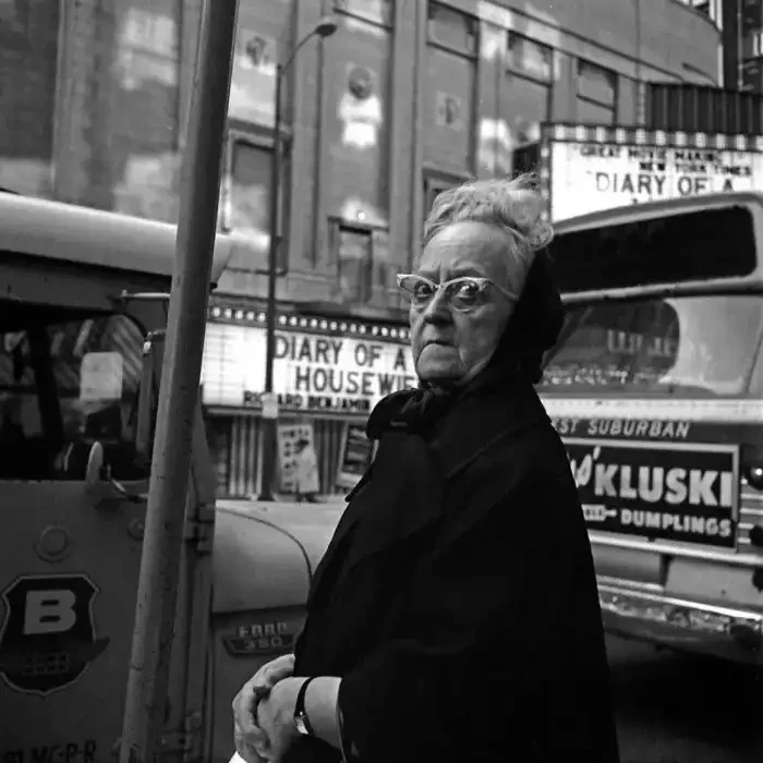 Няня, которая тайно снимала эпоху: феномен Вивиан Майер Няня, которая тайно снимала эпоху: феномен Вивиан Майер Вивиан Майер, фотография, история, Чикаго, уличная съемка