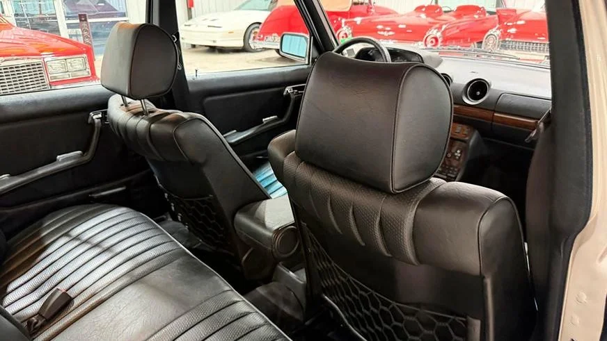 Идеальный Mercedes-Benz W123: пробег 29 000 км и шины 1985 года Mercedes-Benz, W123, ретро-авто, аукцион, капсула времени, дизель