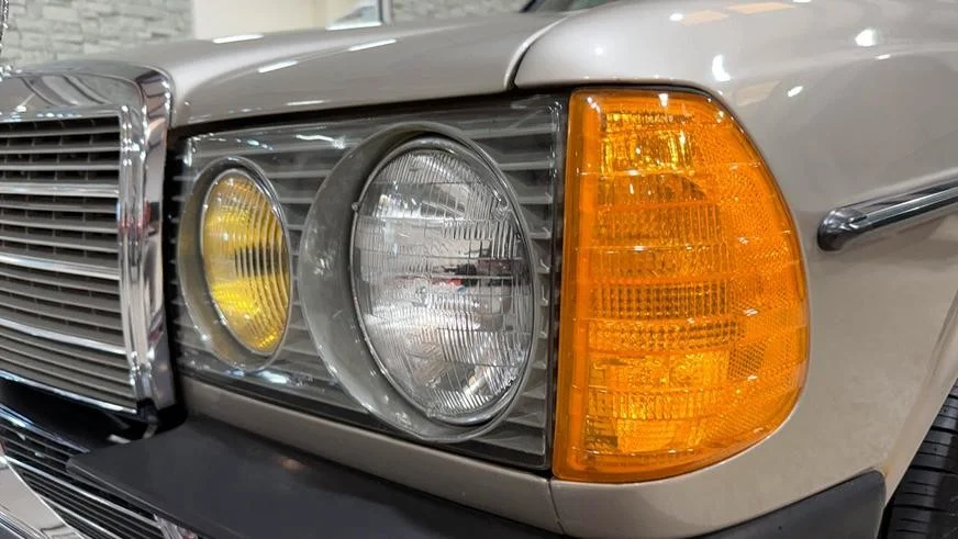 Идеальный Mercedes-Benz W123: пробег 29 000 км и шины 1985 года Mercedes-Benz, W123, ретро-авто, аукцион, капсула времени, дизель