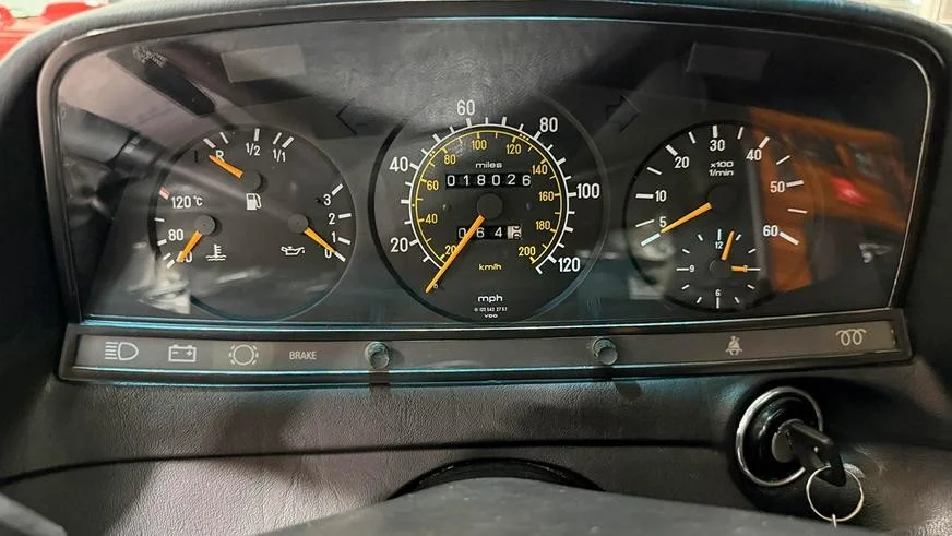 Идеальный Mercedes-Benz W123: пробег 29 000 км и шины 1985 года Mercedes-Benz, W123, ретро-авто, аукцион, капсула времени, дизель