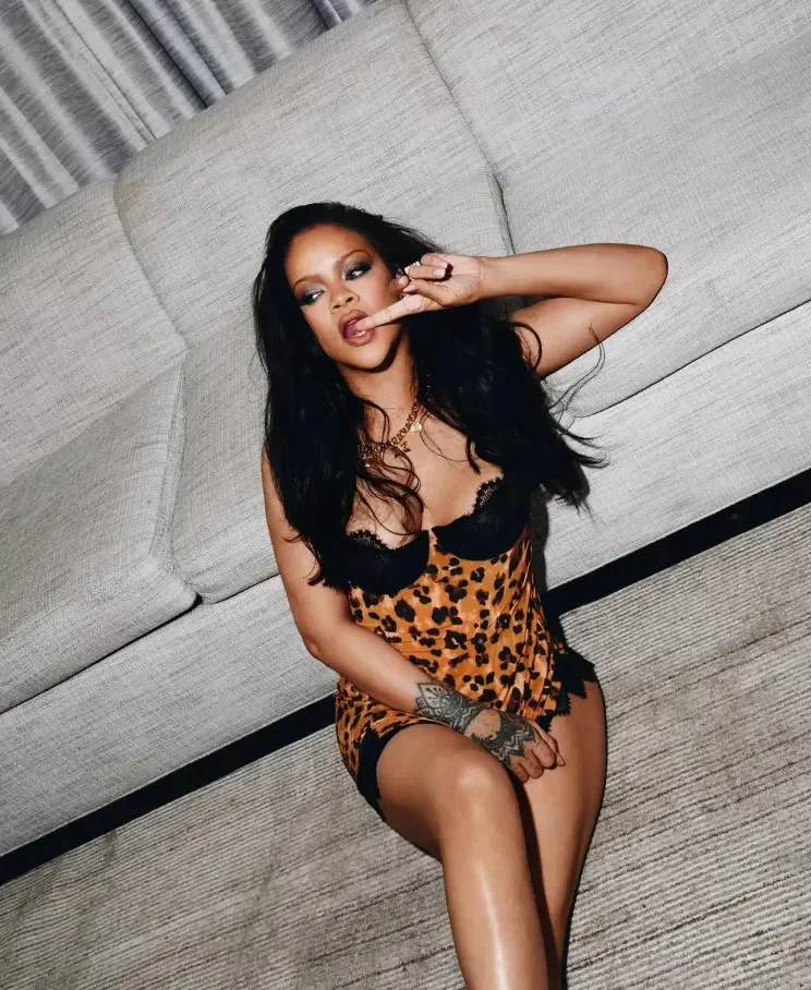 Леопард и кружево: Рианна показала новые кадры для Savage X Fenty Рианна, Savage X Fenty, нижнее белье, фото, знаменитости