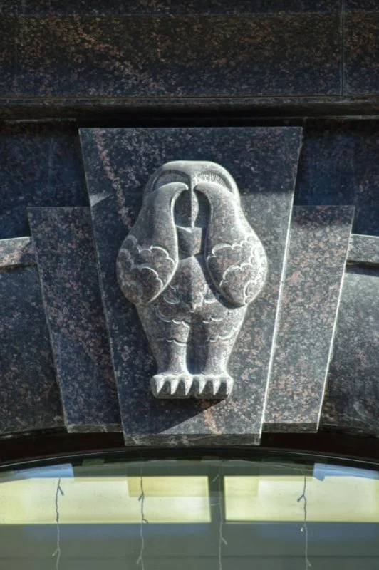 Невидимые сокровища: что скрывают фасады Петербурга Невидимые сокровища: что скрывают фасады Петербурга Петербург, архитектура, история, прогулки, детали, скульптура, зодчество