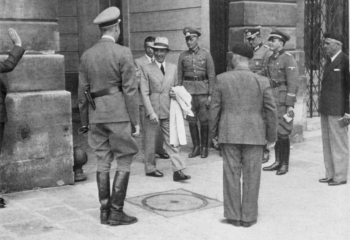 Любовь и ненависть доктора Геббельса история, Геббельс, Достоевский, Третий рейх, факты